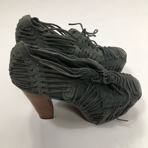 Jeffrey Campbell Grey Suede Lita Heel Size 9